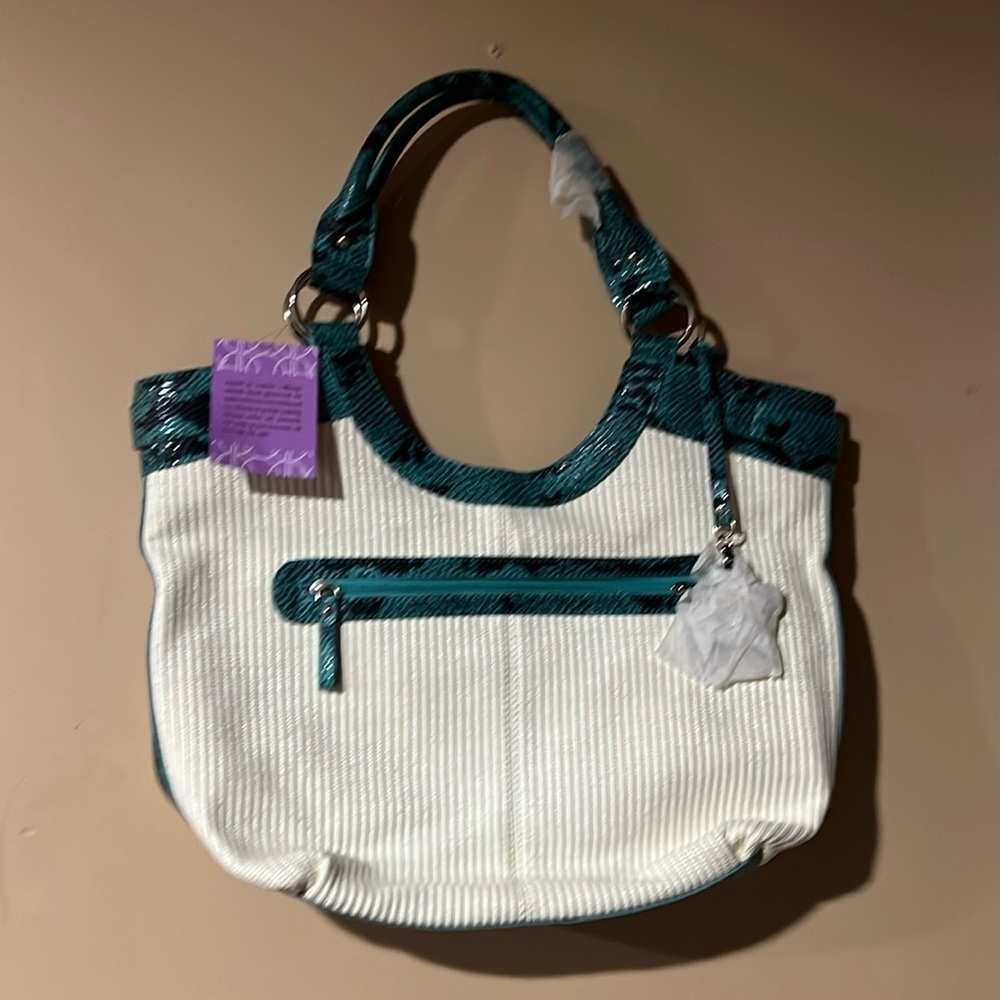 Hot in Hollywood Purse with snake skin